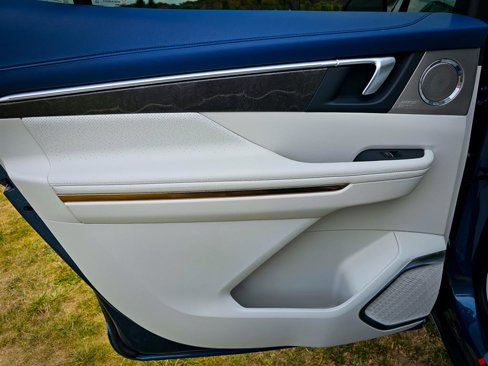 New 2026 Buick Enclave Avenir w/ Super Cruise Package image 35