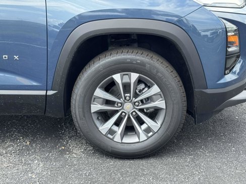 New 2026 Chevrolet Equinox LT w/ LPO, Floor Liner Package image 24
