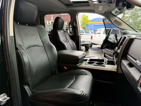 Used 2014 RAM 2500 Laramie w/ Black Appearance Group image 22