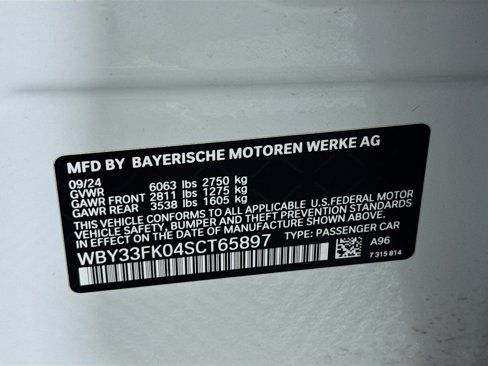 Used 2025 BMW i5 eDrive40i image 38