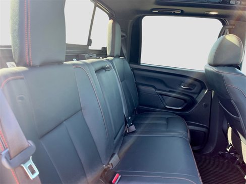 Used 2024 Nissan Titan PRO-4X image 27
