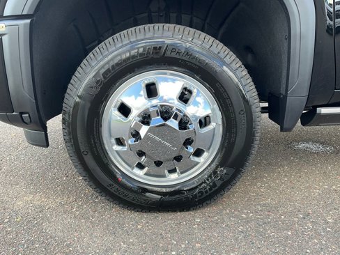 New 2026 GMC Sierra 3500 Denali w/ Denali Reserve Package image 33