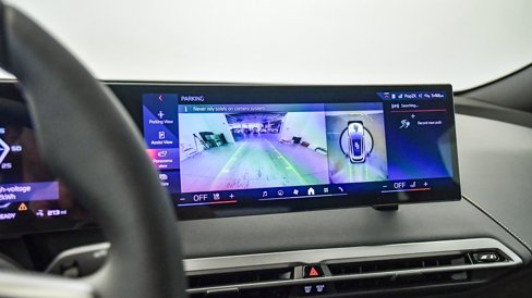New 2026 BMW iX M70 image 31