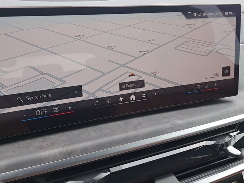 New 2026 BMW X7 M60i image 23