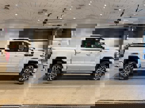 New 2026 GMC Sierra 1500 Denali Ultimate image 5