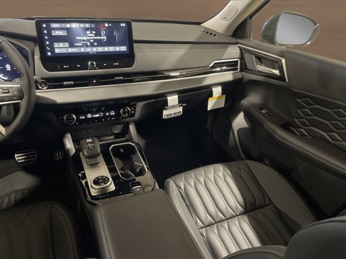 New 2025 Mitsubishi Outlander SEL image 24