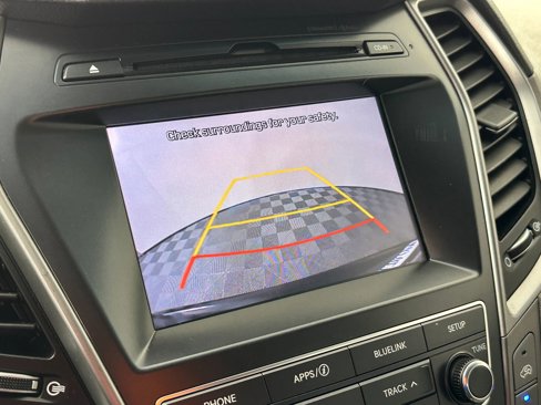Used 2017 Hyundai Santa Fe SE image 41