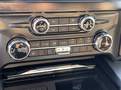 New 2026 Ford F350 Lariat image 26