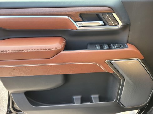 New 2025 GMC Sierra 3500 Denali Ultimate image 6