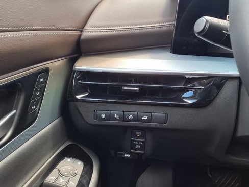 New 2025 Nissan Murano Platinum w/ Cargo Package image 18