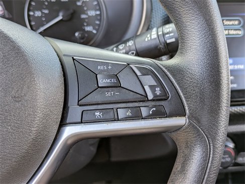 Used 2021 Nissan Kicks SV image 24