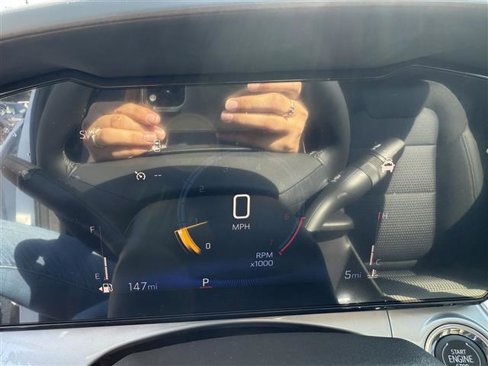 New 2025 Chevrolet Trax LT w/ LT Convenience Package image 19