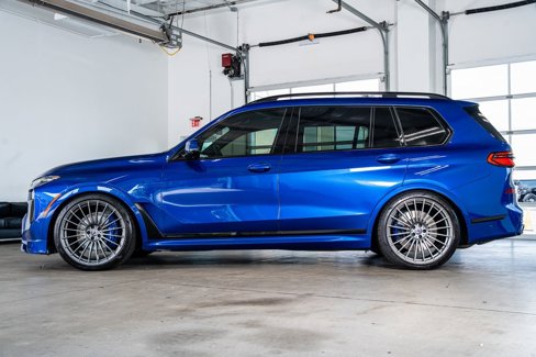 Used 2024 BMW ALPINA XB7 image 8