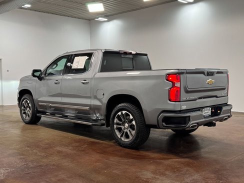 Used 2024 Chevrolet Silverado 1500 High Country image 5