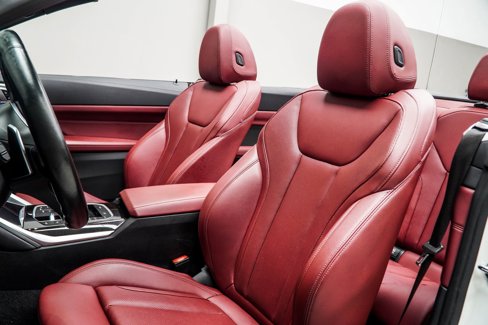 Used 2024 BMW 440i xDrive Convertible w/ Premium Package image 33