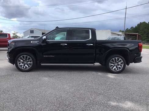 New 2025 GMC Sierra 1500 Denali w/ Denali Reserve Package image 3