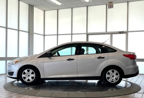 Used 2016 Ford Focus S image 4