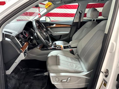 Used 2022 Audi Q5 2.0T Premium image 9