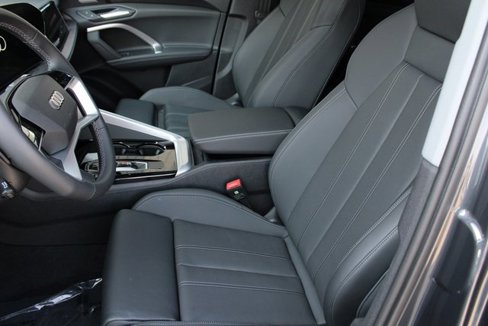 New 2025 Audi Q5 Prestige image 5