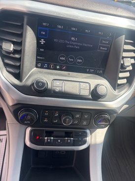 Used 2020 GMC Acadia SLE w/ Driver Convenience Package image 15