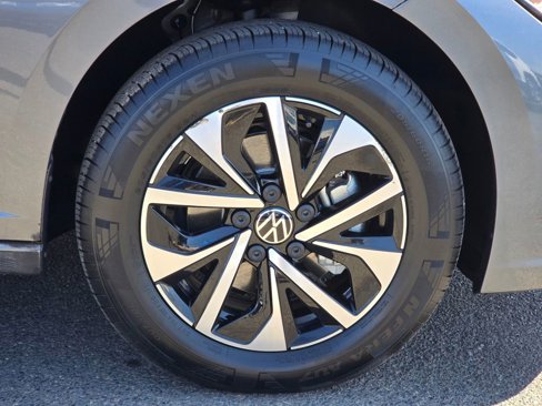 Used 2022 Volkswagen Jetta S image 11