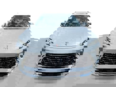 New 2025 Buick Envision Avenir image 3