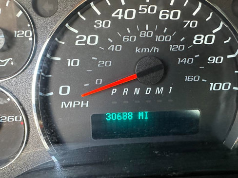 Used 2022 Chevrolet Express 2500 w/ Driver Convenience Package image 15