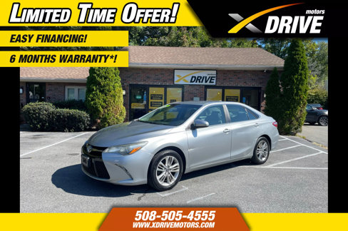 Used 2016 Toyota Camry SE image 1
