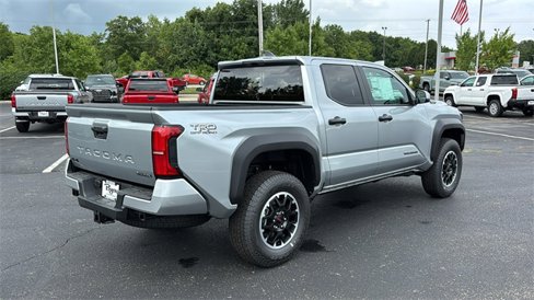 New 2025 Toyota Tacoma TRD Off-Road image 28