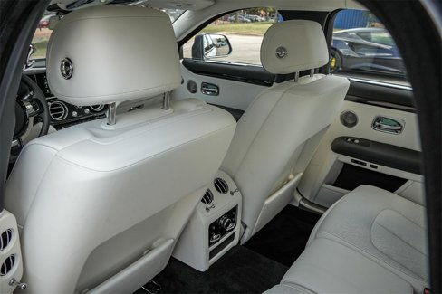New 2025 Rolls-Royce Ghost image 39