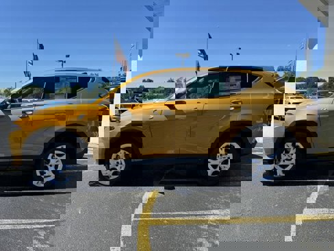 New 2024 Dodge Hornet GT w/ Cold Weather Group image 2