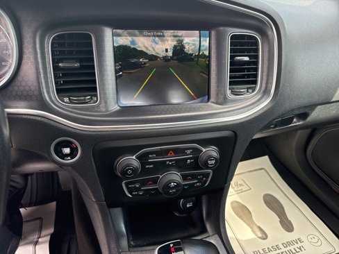 Used 2018 Dodge Charger R/T image 22
