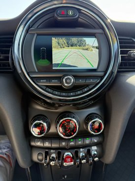 Used 2019 MINI Cooper S w/ Premium Package image 22