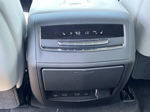 New 2025 Cadillac Escalade Sport Platinum image 18