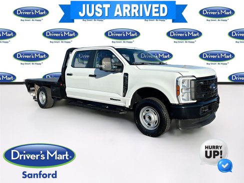 Used 2024 Ford F250 XL image 1