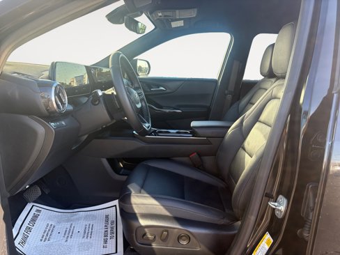 Certified 2025 Chevrolet Equinox LT w/ Convenience Package II image 28