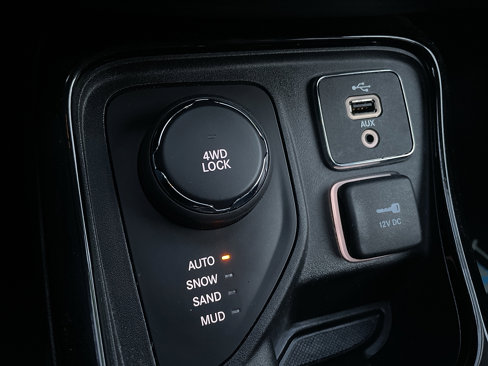 Used 2017 Jeep Compass Limited w/ Navigation Group image 56