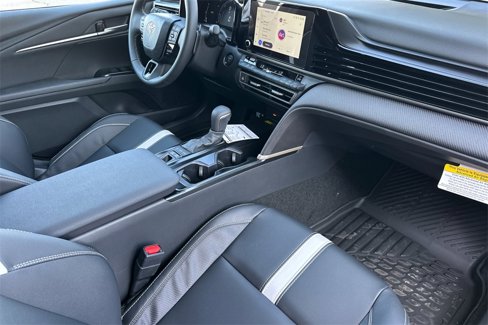 New 2026 Toyota Camry SE image 15