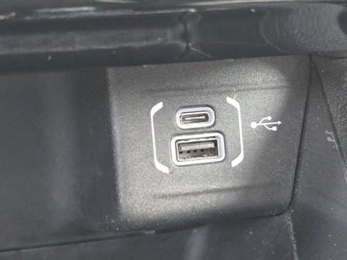 Used 2022 Jeep Compass Latitude image 19