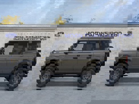 New 2025 Ford Bronco Badlands image 3