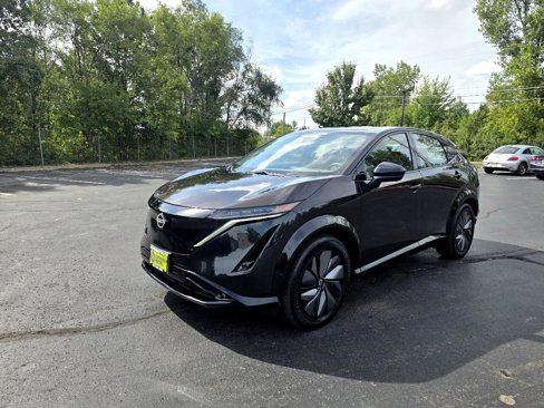 Used 2024 Nissan Ariya AWD image 3