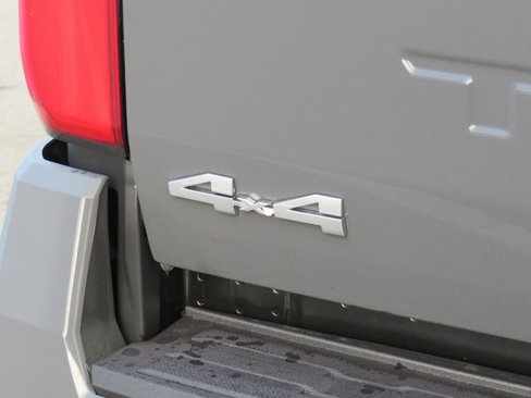 New 2025 Toyota Tacoma SR5 image 15