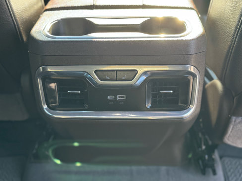 Used 2024 GMC Sierra 1500 Denali w/ Denali Reserve Package image 34