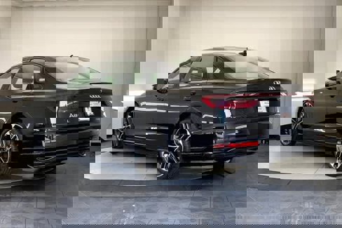 New 2025 Audi A8 L 3.0T image 4
