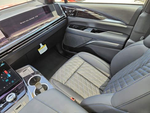 New 2026 Cadillac Escalade IQ Sport 1 image 17