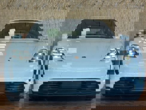 Used 2024 Porsche Taycan image 3