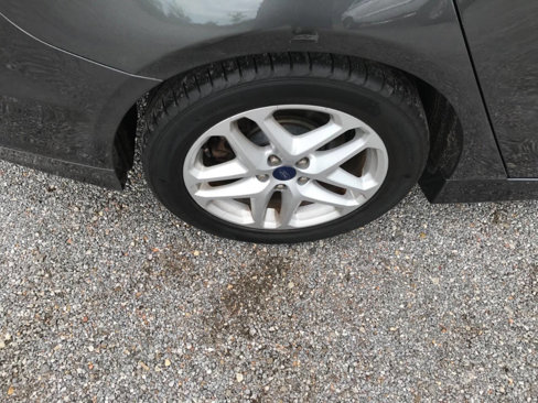 Used 2015 Ford Fusion SE image 11