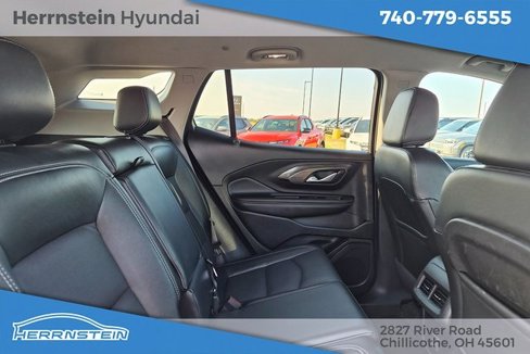 Used 2024 GMC Terrain SLT image 27