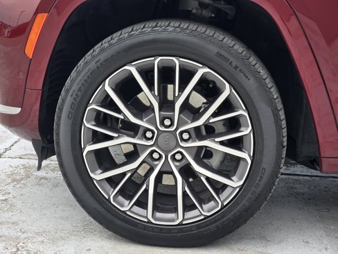 Used 2022 Jeep Grand Cherokee L Summit image 15