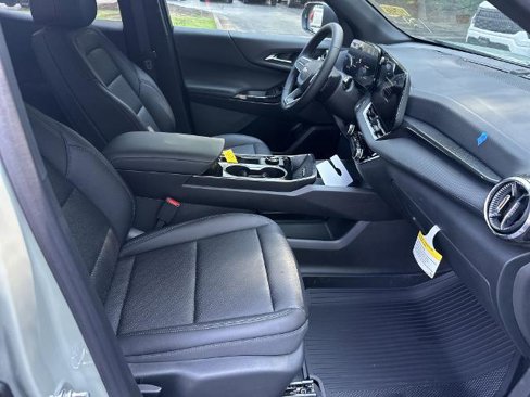 New 2026 Chevrolet Equinox LT w/ Convenience Package II image 14